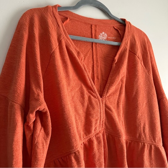 Pilcro • Long-Sleeve Babydoll Top in Tangerine - Picture 8 of 9